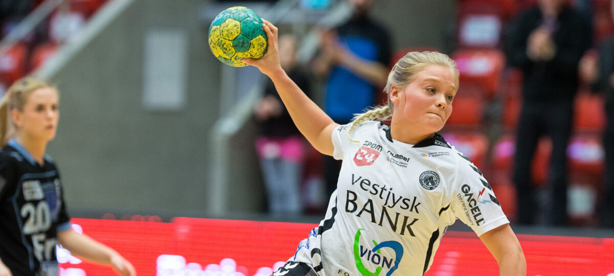 Lærke Nolsøe Pedersen, TTH - Sønderjyske, 2014. Foto: hfoto.dk